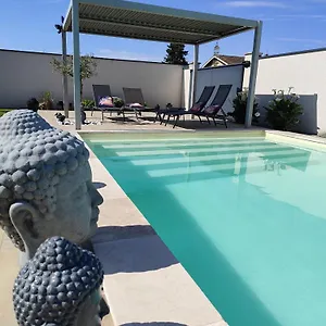 Hébergement de vacances La D'a-mours, Mours-Saint-Eusebe